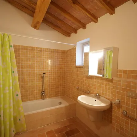 Casa vacanze Peaceful Holiday In Italy With Private Pool